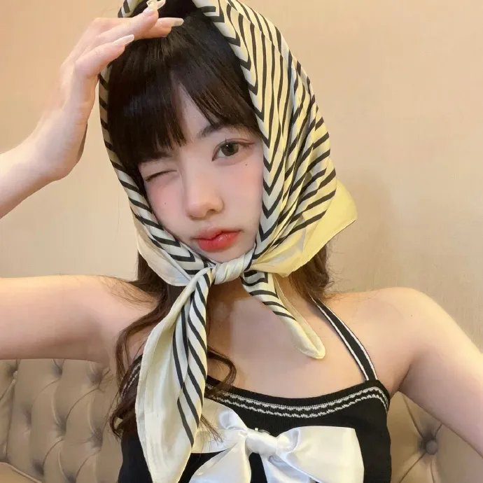 燃烧女子的画像